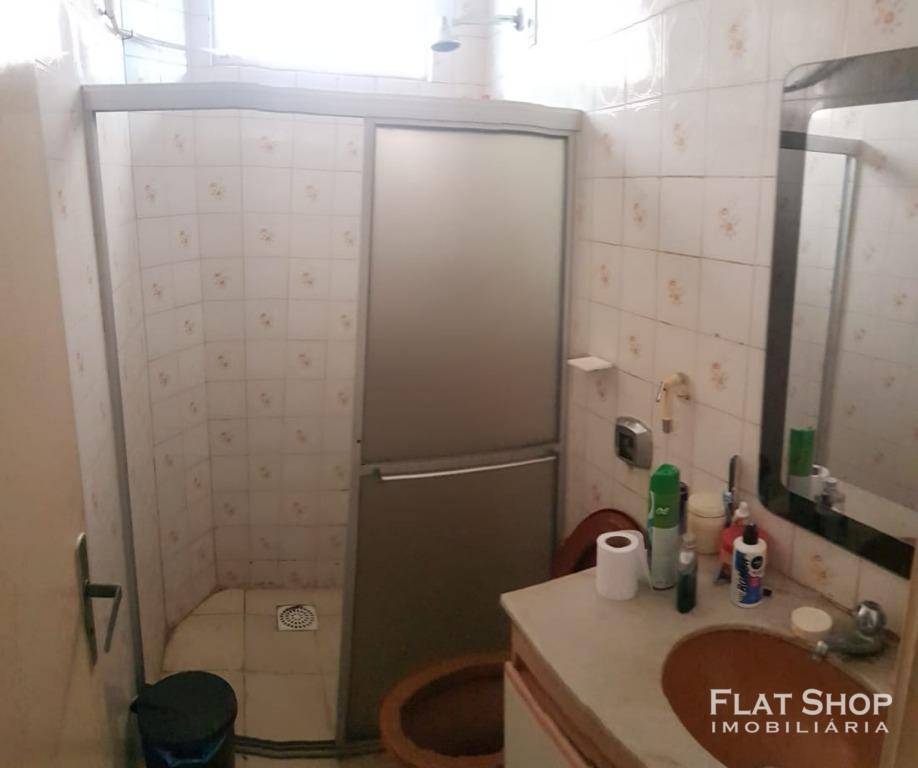 Apartamento à venda com 3 quartos, 147m² - Foto 4