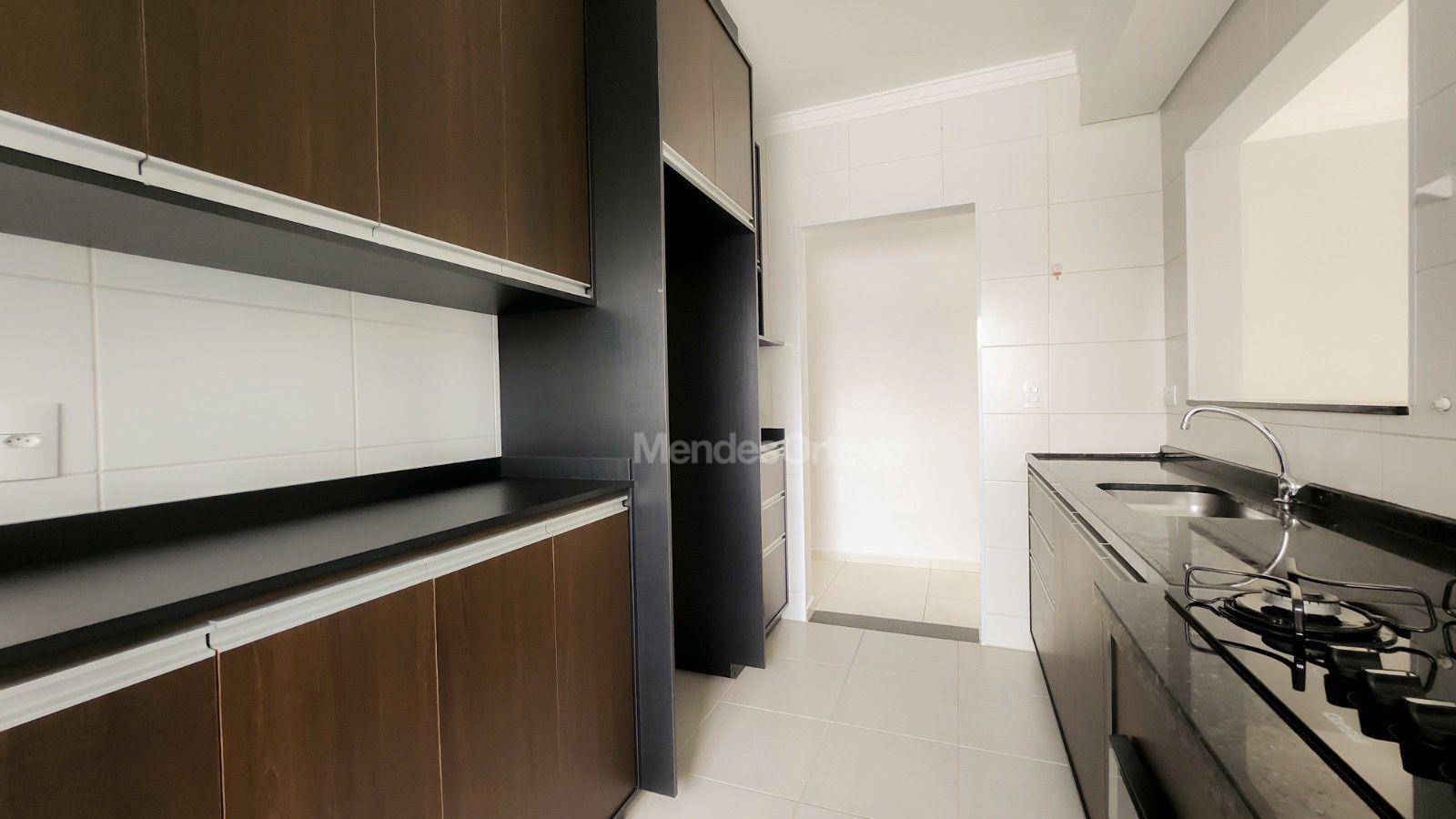 Apartamento à venda com 2 quartos, 70m² - Foto 8