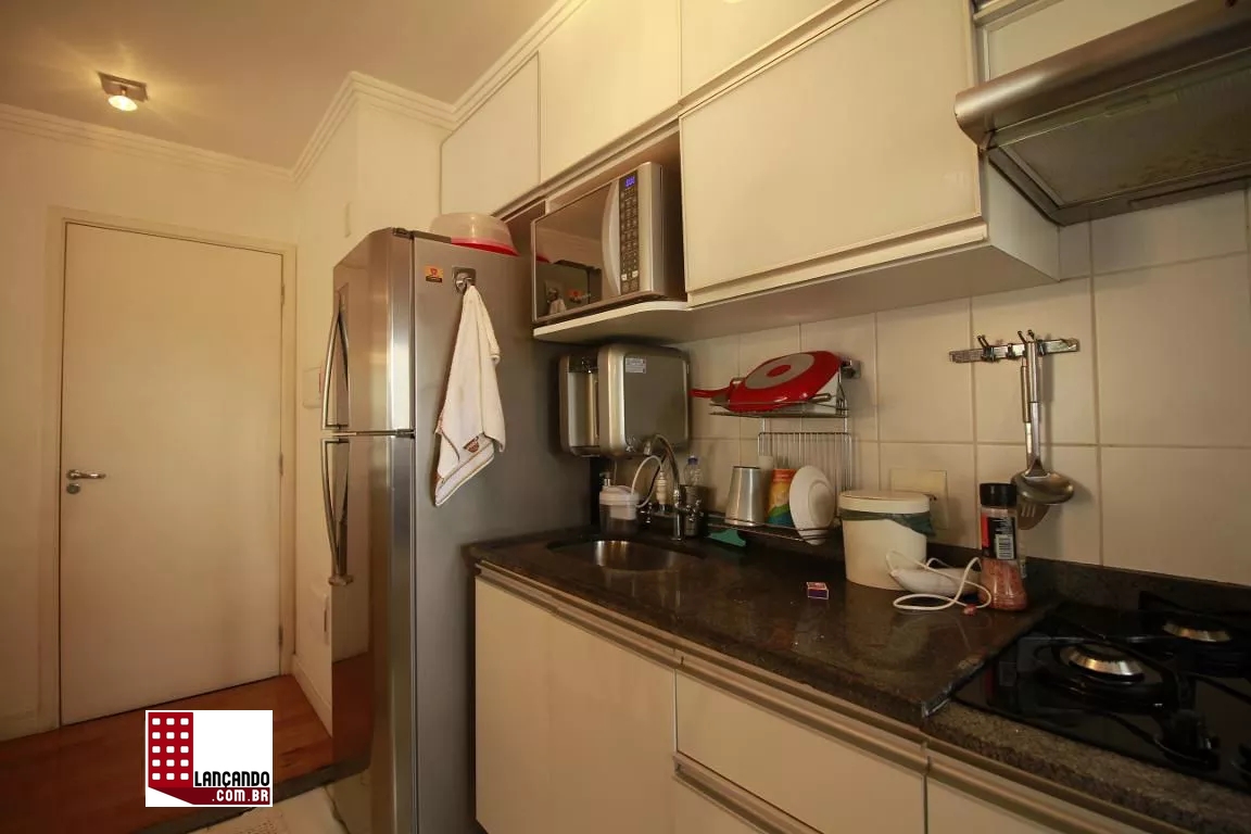 Apartamento à venda com 2 quartos, 67m² - Foto 3