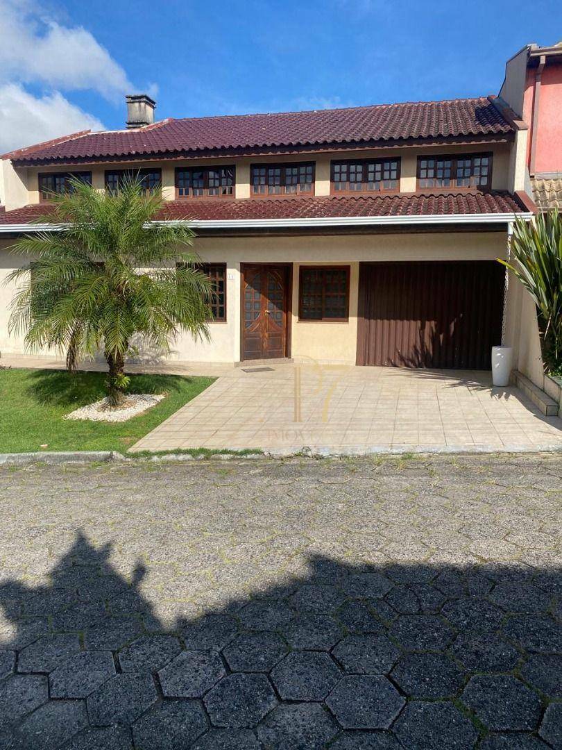 Casa de Condomínio à venda com 3 quartos, 240m² - Foto 2