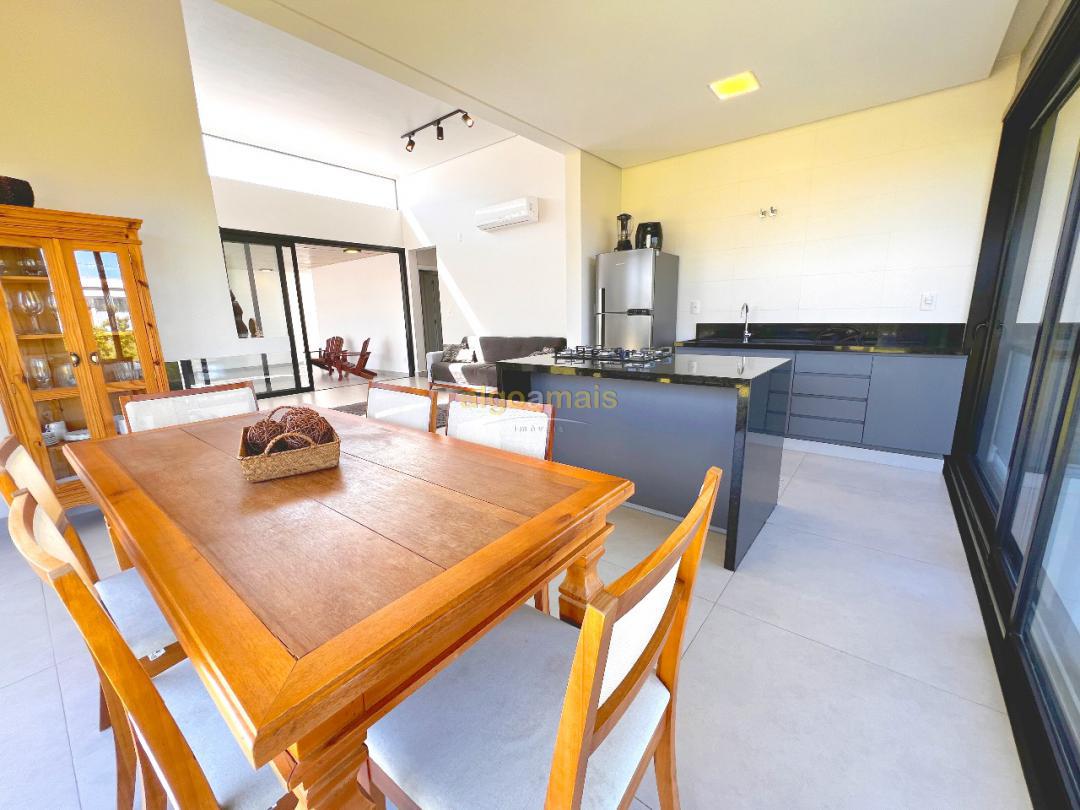 Casa de Condomínio à venda com 3 quartos, 150m² - Foto 25