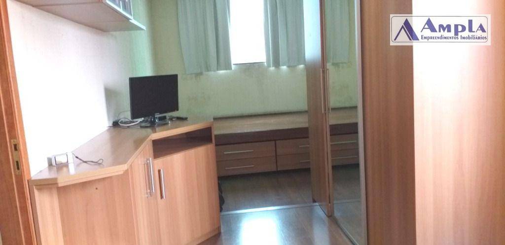 Apartamento à venda com 4 quartos, 134m² - Foto 9