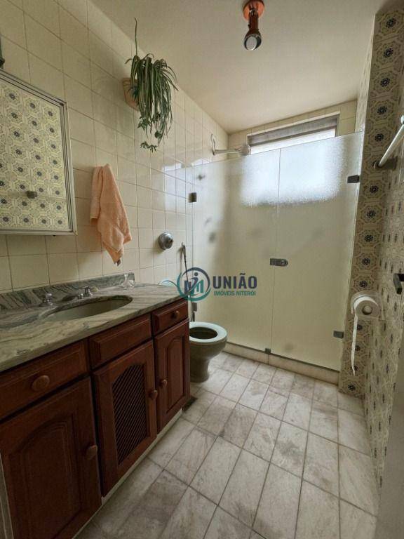 Apartamento à venda com 3 quartos, 115m² - Foto 16