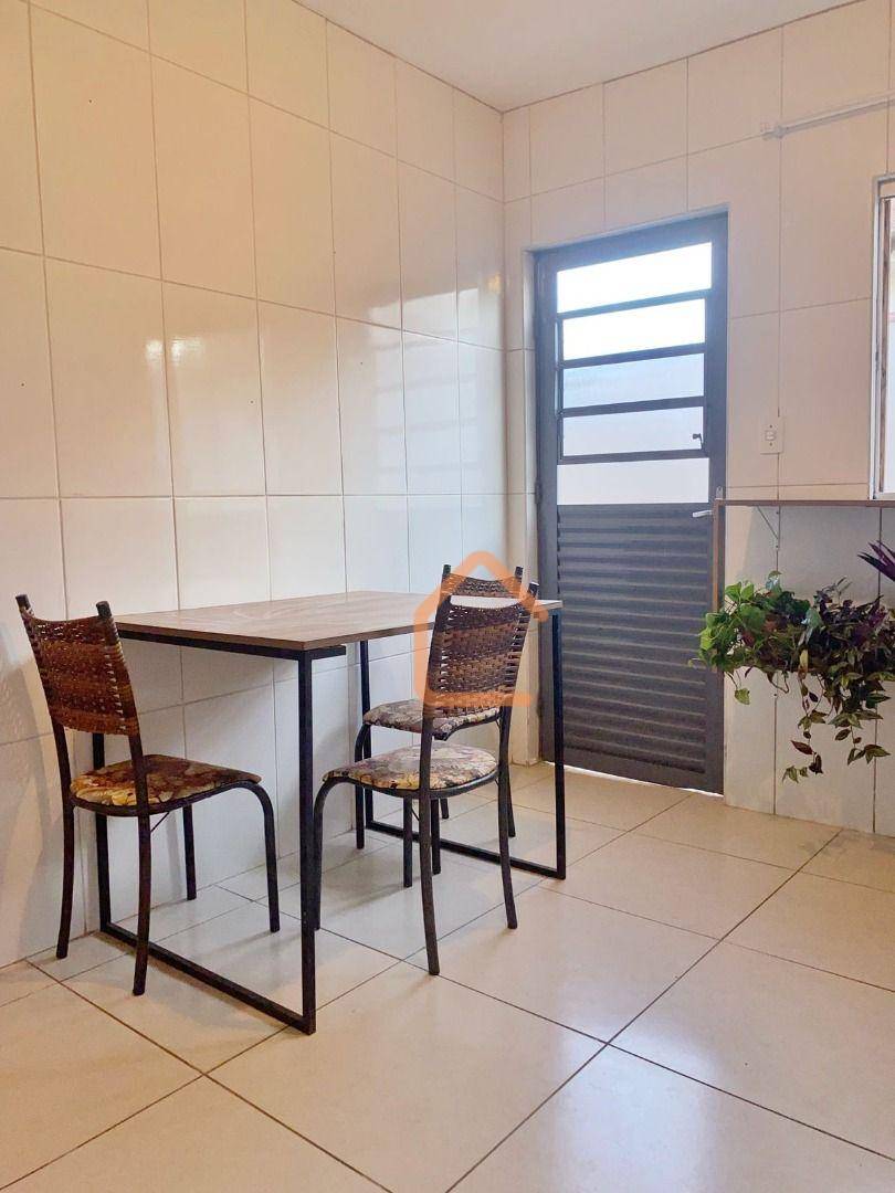 Casa, 3 quartos, 90 m² - Foto 2