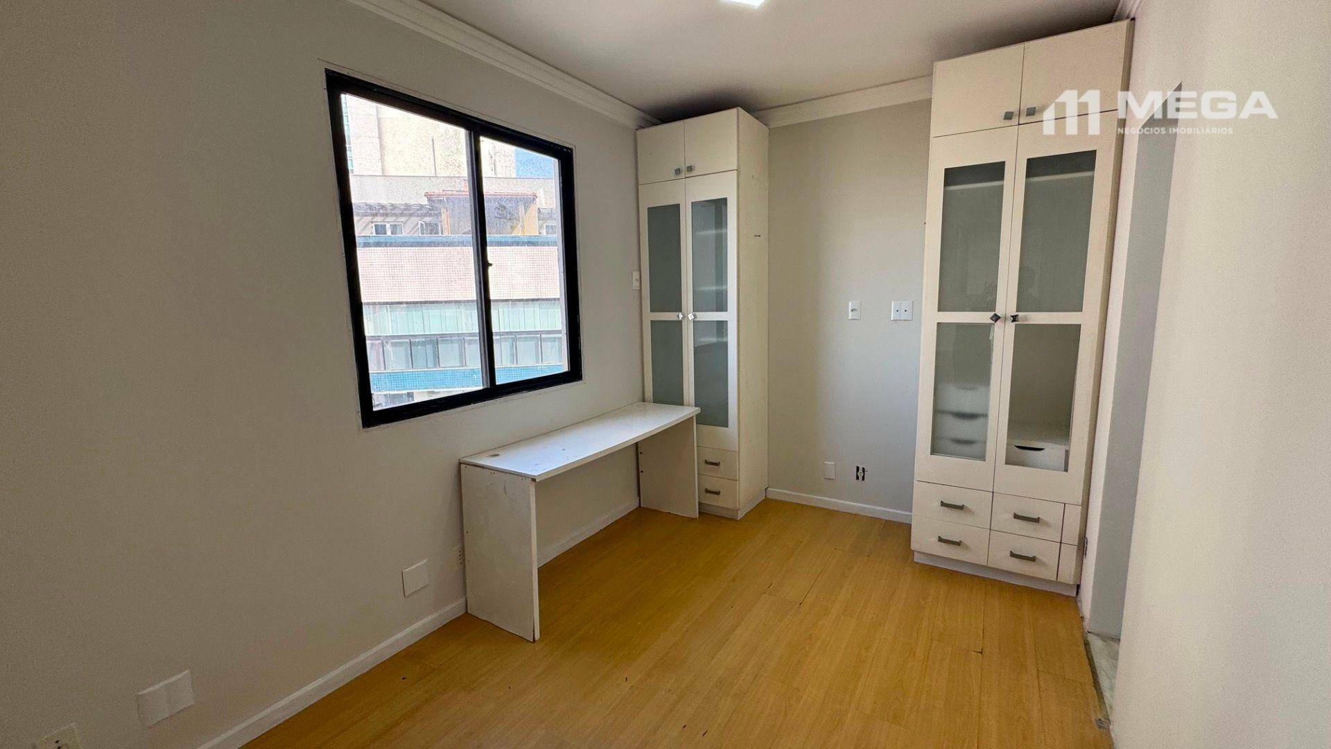 Cobertura à venda com 4 quartos, 200m² - Foto 20