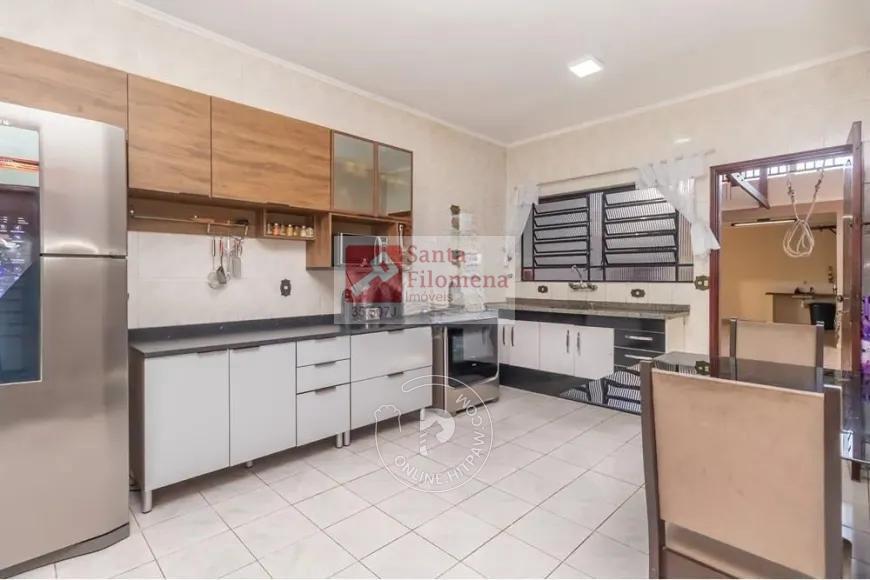 Casa à venda com 2 quartos, 212m² - Foto 18