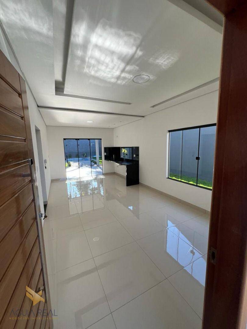 Casa à venda com 3 quartos, 121m² - Foto 7