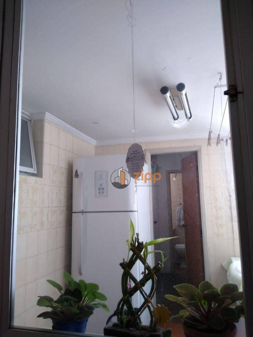 Apartamento à venda com 3 quartos, 91m² - Foto 8