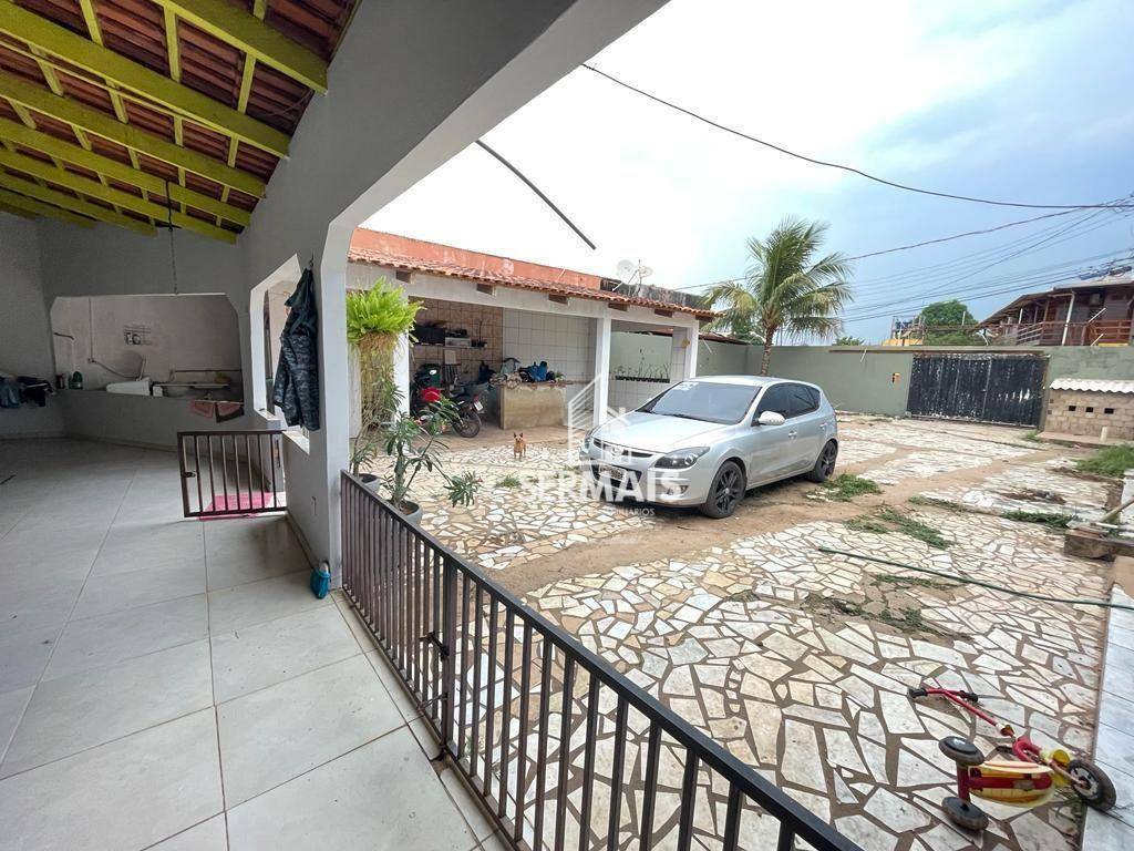 Casa à venda com 2 quartos, 90m² - Foto 3