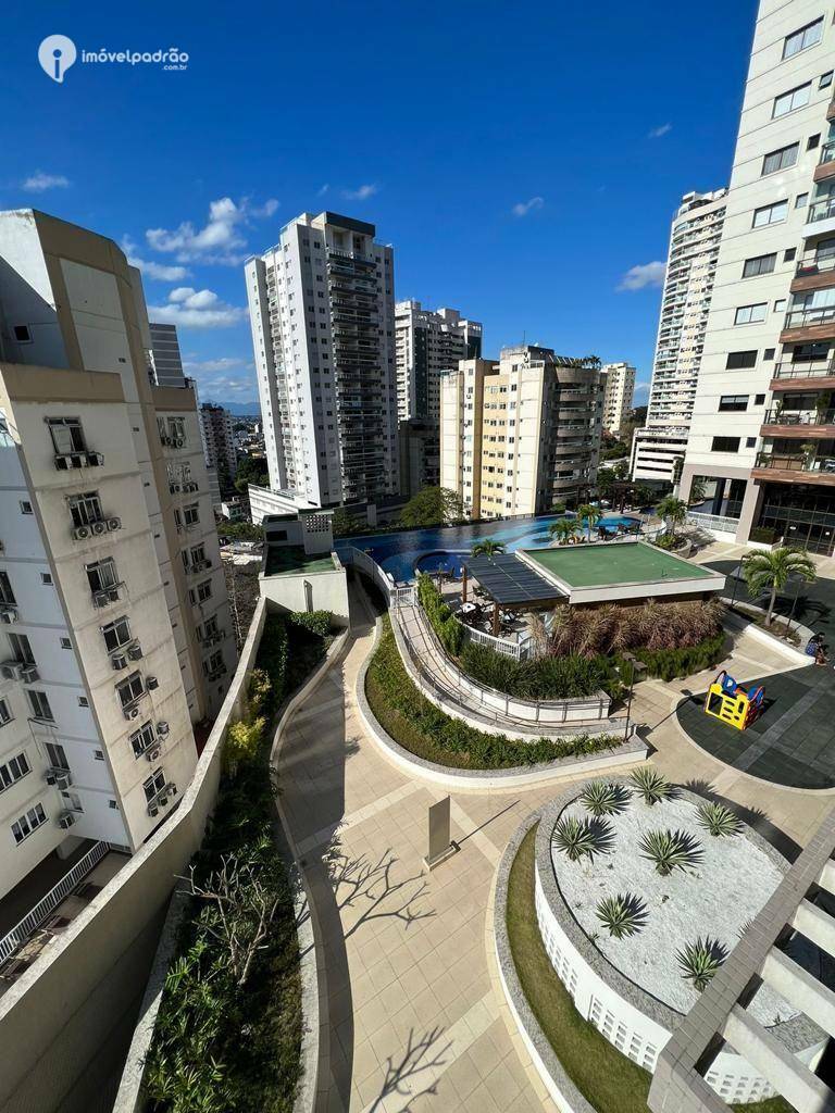 Apartamento à venda com 3 quartos, 115m² - Foto 11