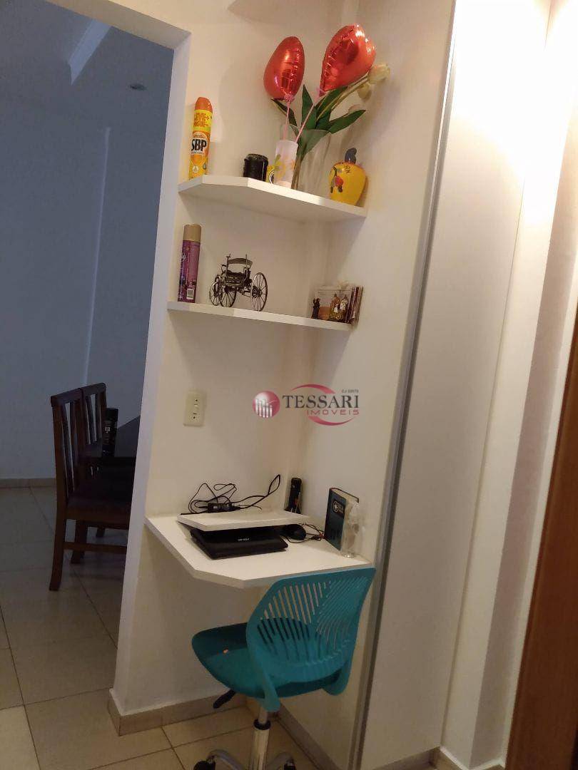 Apartamento à venda com 3 quartos, 81m² - Foto 11