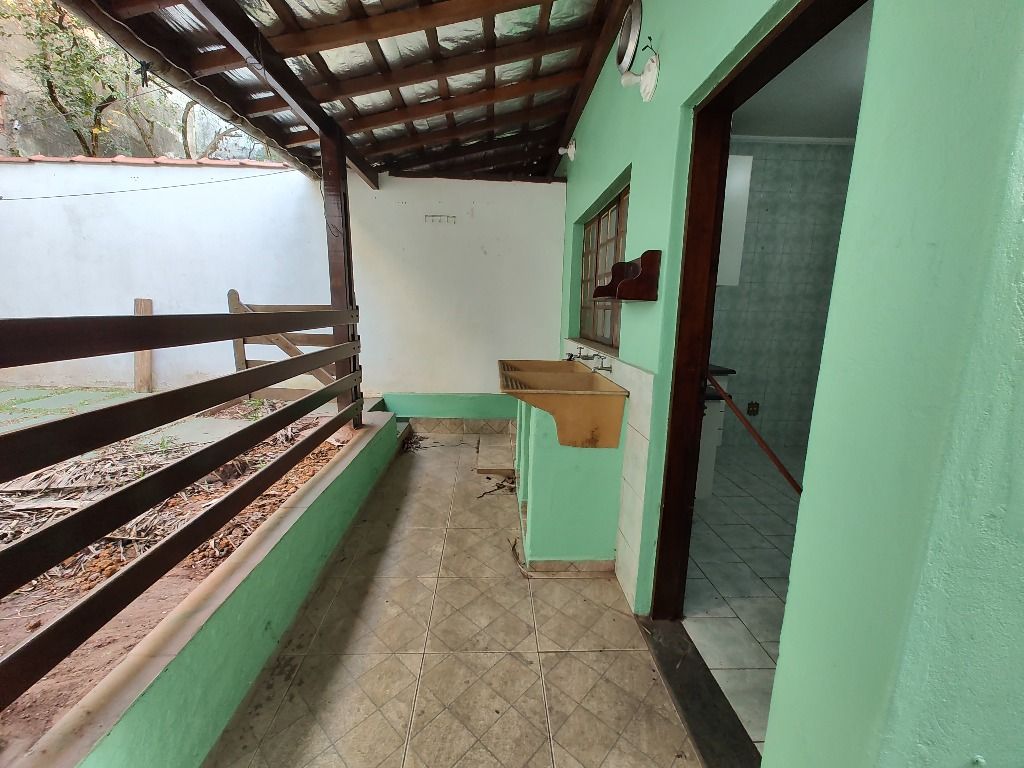 Sobrado à venda com 3 quartos, 270m² - Foto 15