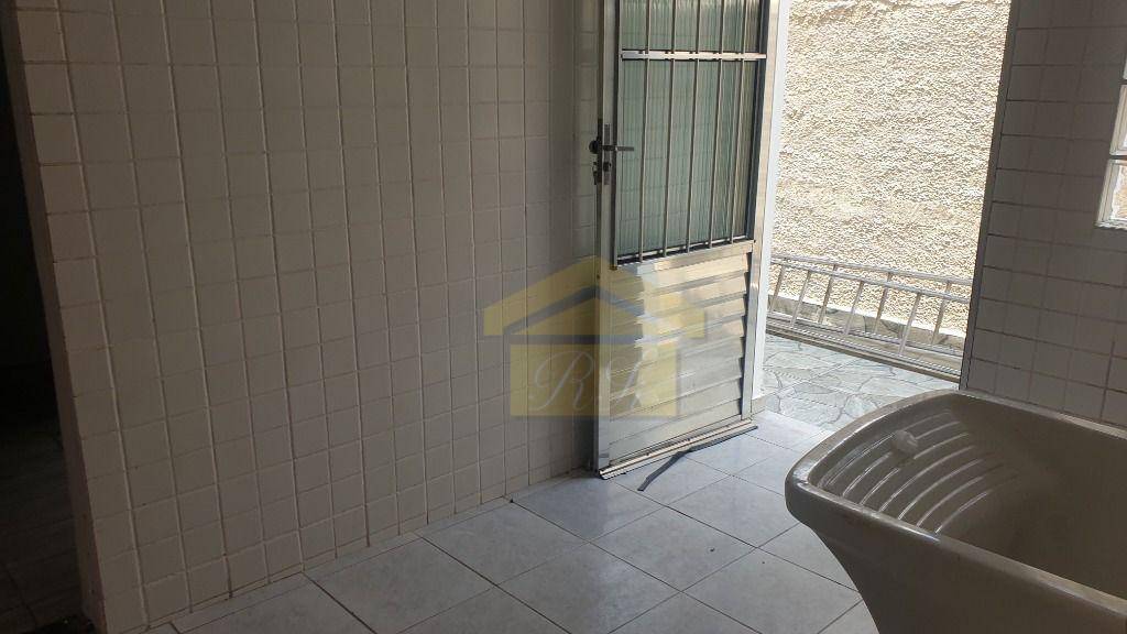 Sobrado à venda com 3 quartos, 152m² - Foto 10