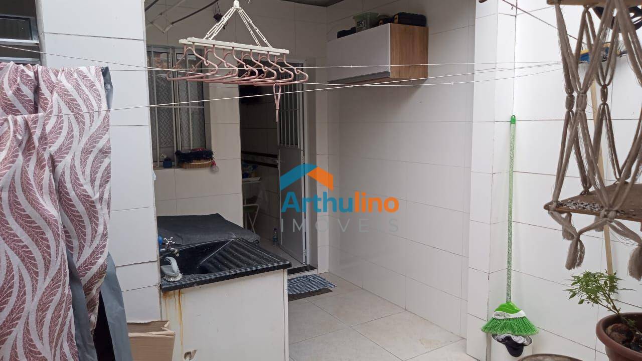 Sobrado à venda com 2 quartos, 170M2 - Foto 15