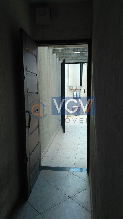 Casa à venda e aluguel com 3 quartos, 140m² - Foto 14