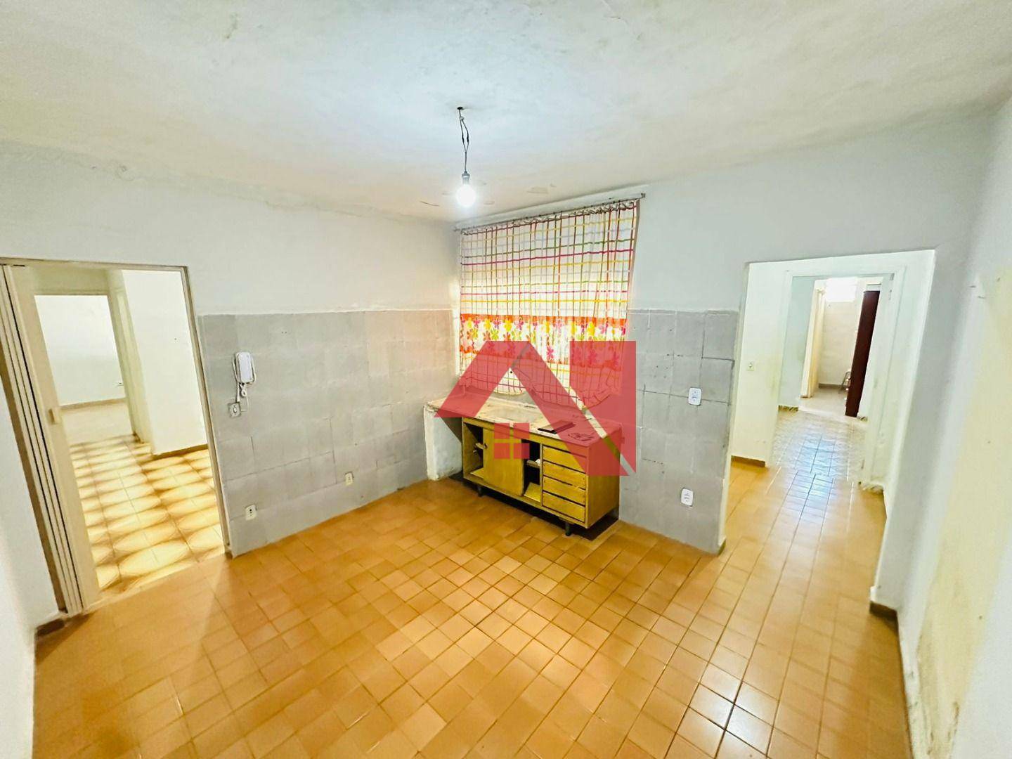 Casa à venda com 2 quartos, 80m² - Foto 10