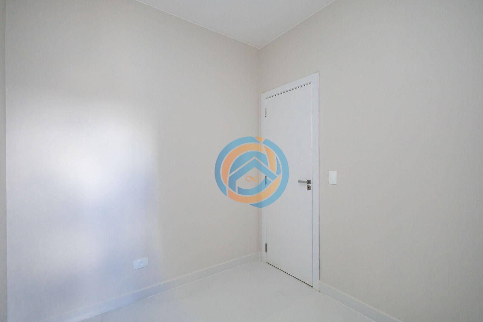 Casa à venda com 2 quartos, 52m² - Foto 16