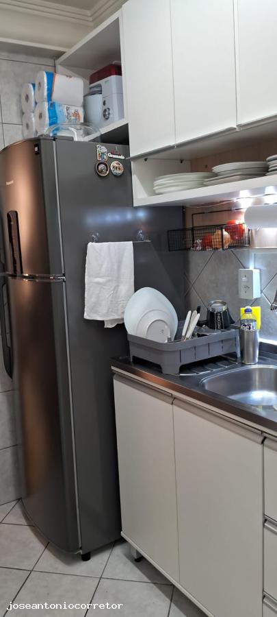 Apartamento à venda com 2 quartos, 51m² - Foto 20