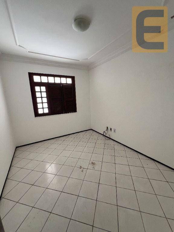 Casa à venda com 4 quartos, 375m² - Foto 11