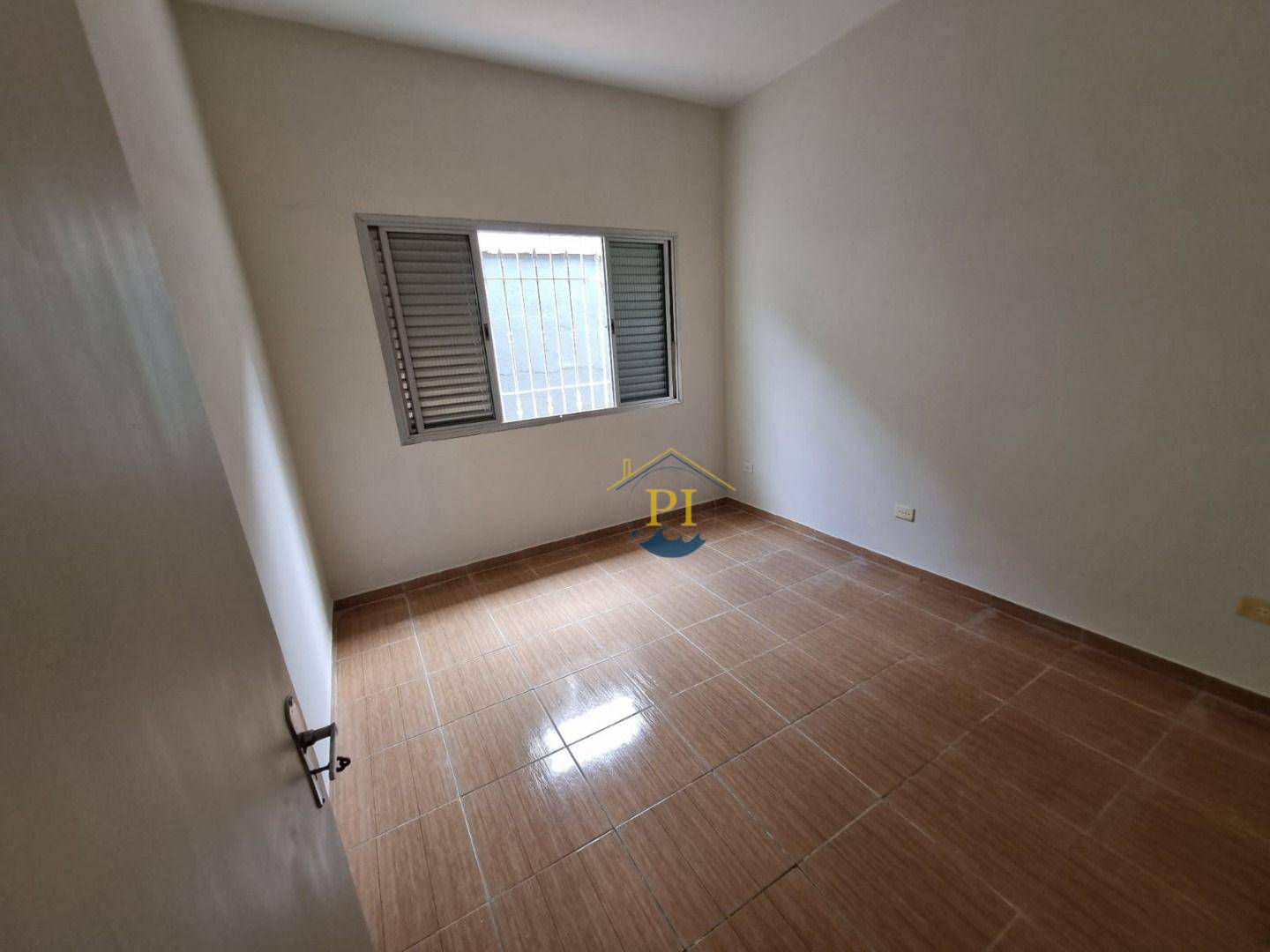 Casa para alugar com 3 quartos, 162m² - Foto 9