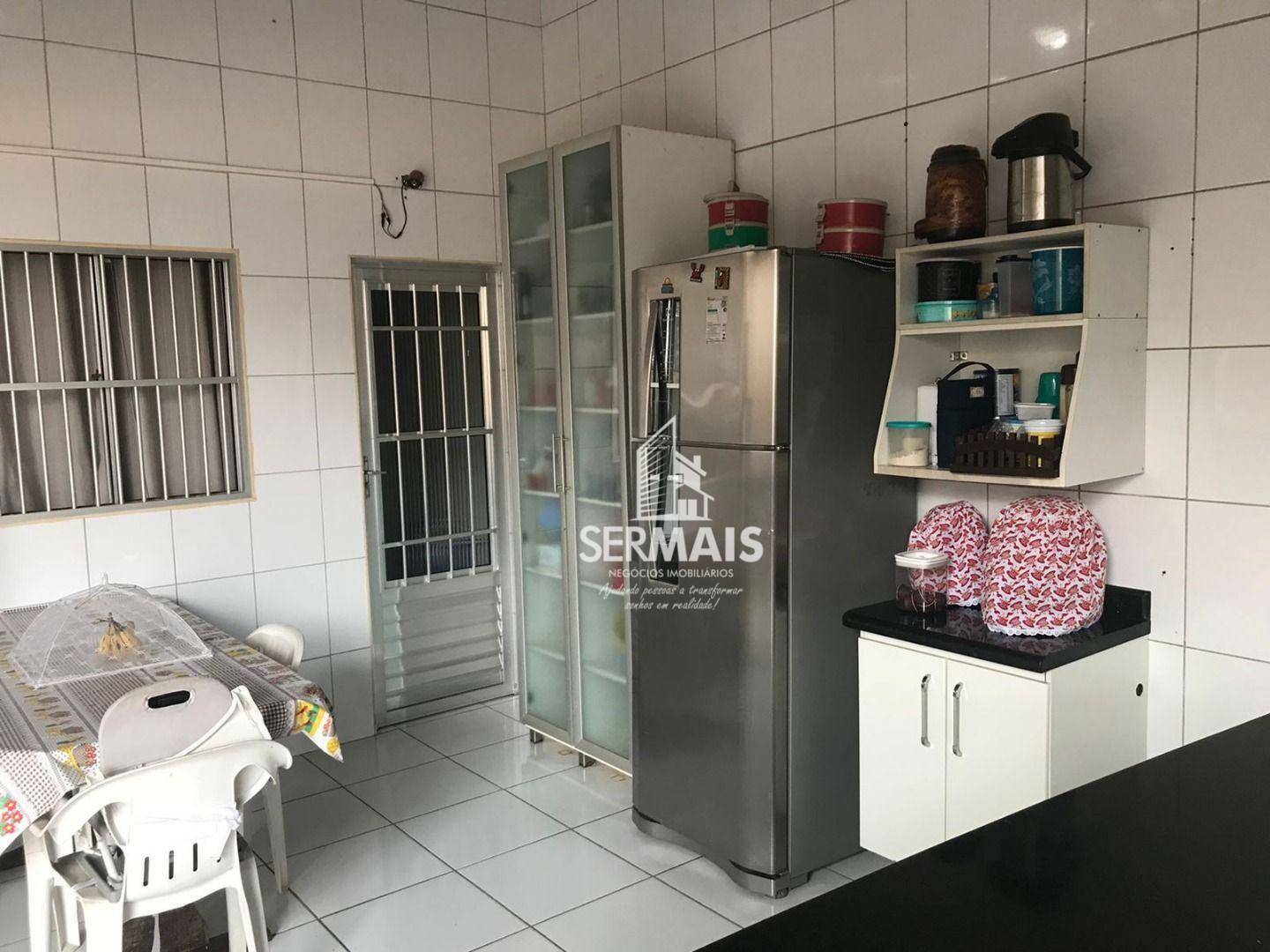 Casa de Condomínio à venda com 3 quartos, 210m² - Foto 12