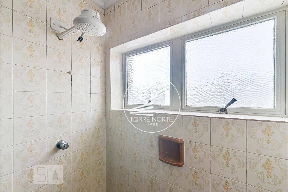 Apartamento à venda com 2 quartos, 80m² - Foto 35