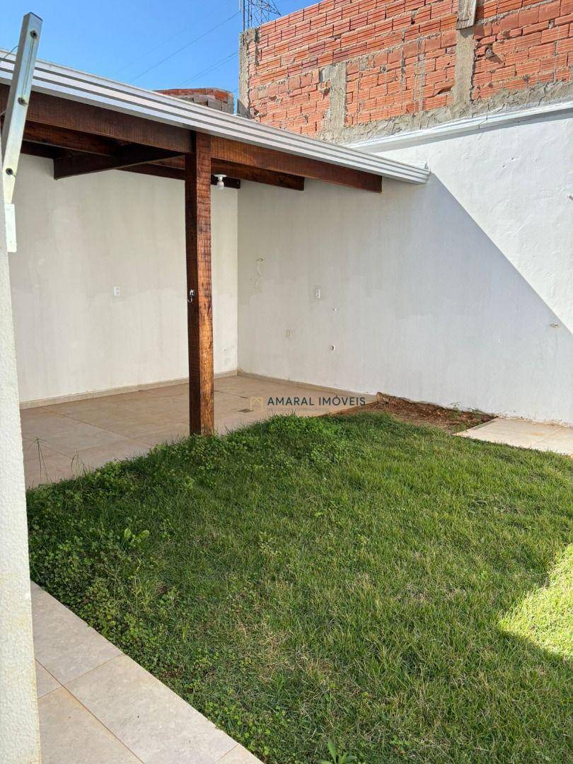 Casa, 2 quartos, 45 m² - Foto 1