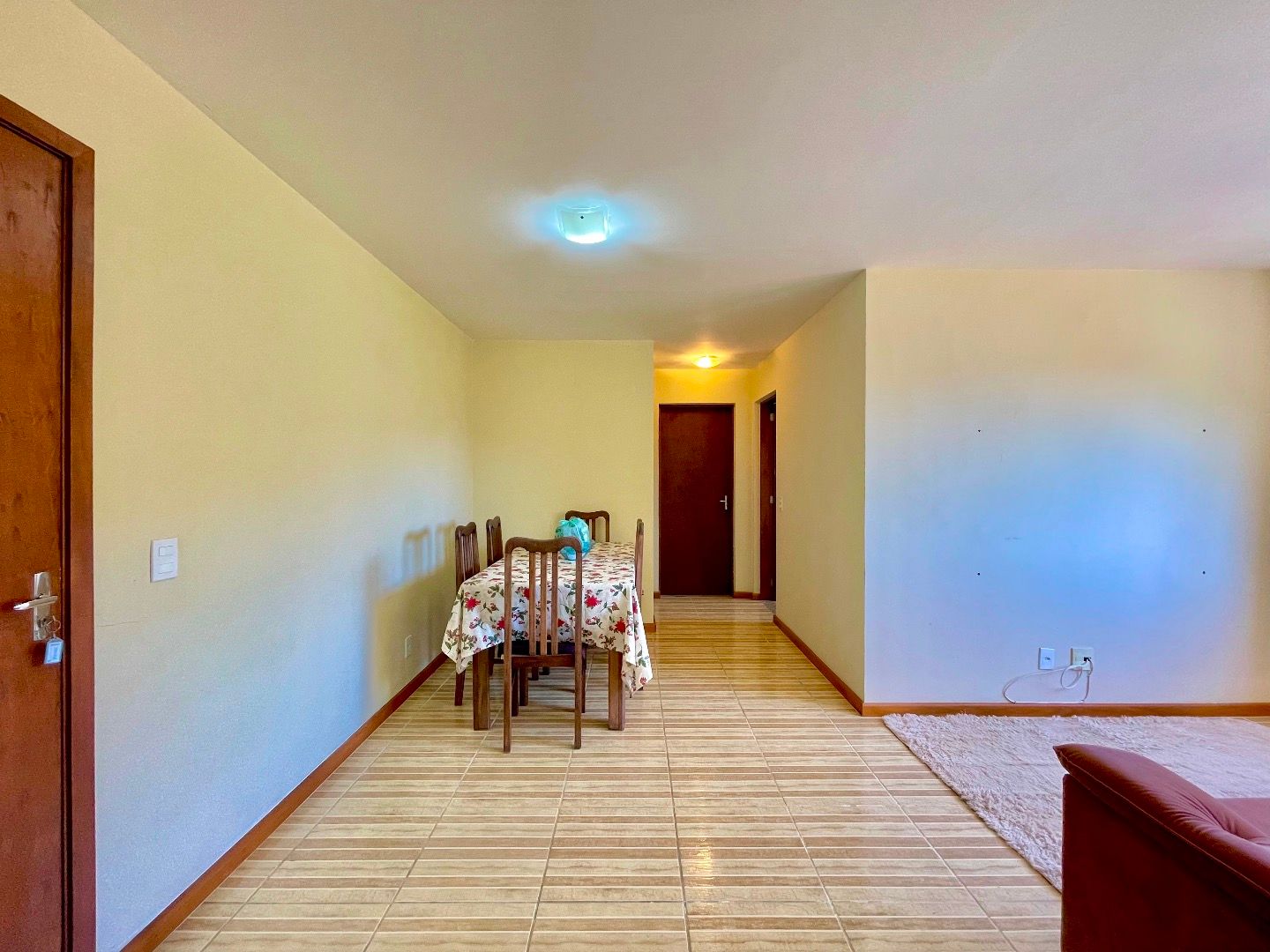 Apartamento à venda com 2 quartos, 56m² - Foto 2