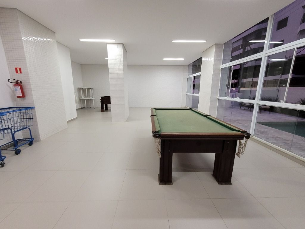 Apartamento à venda com 1 quarto, 60m² - Foto 13