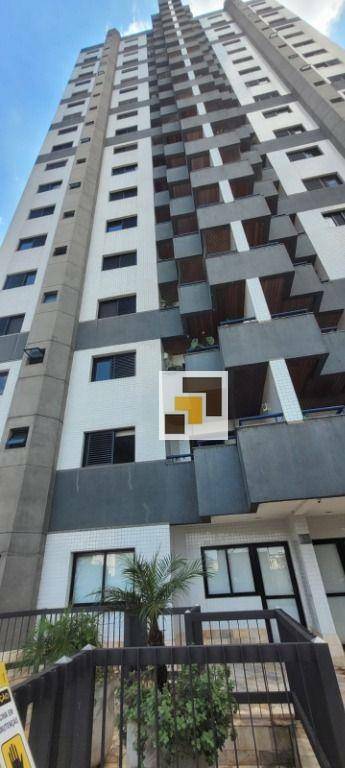 Apartamento à venda com 3 quartos, 110m² - Foto 23