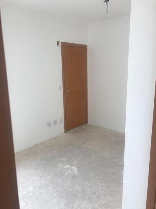 Apartamento à venda com 2 quartos, 52m² - Foto 13