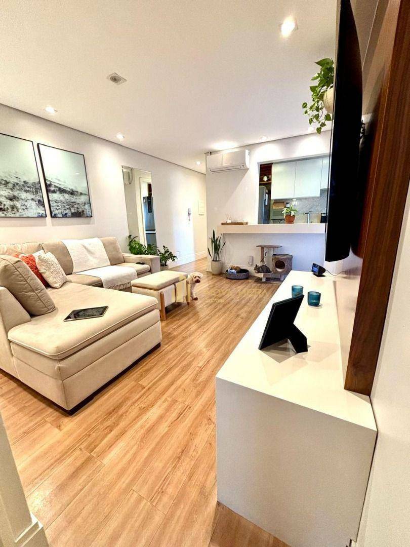 Apartamento à venda com 2 quartos, 60m² - Foto 13