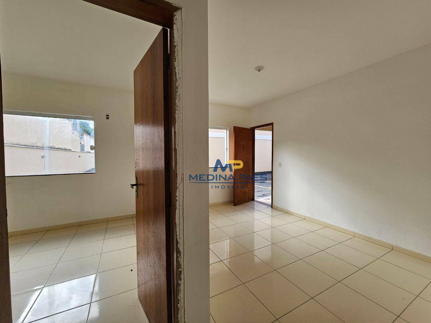Apartamento à venda com 2 quartos, 67m² - Foto 9