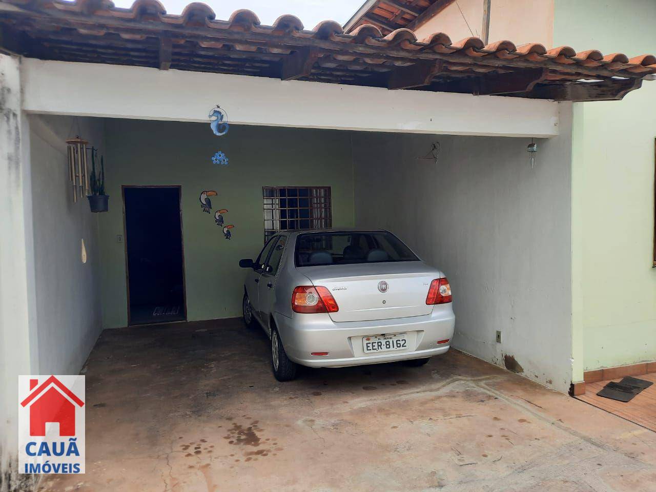 Casa à venda com 3 quartos, 126m² - Foto 2