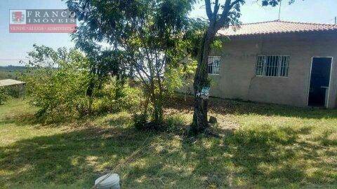 Chácara à venda com 2 quartos, 70m² - Foto 3