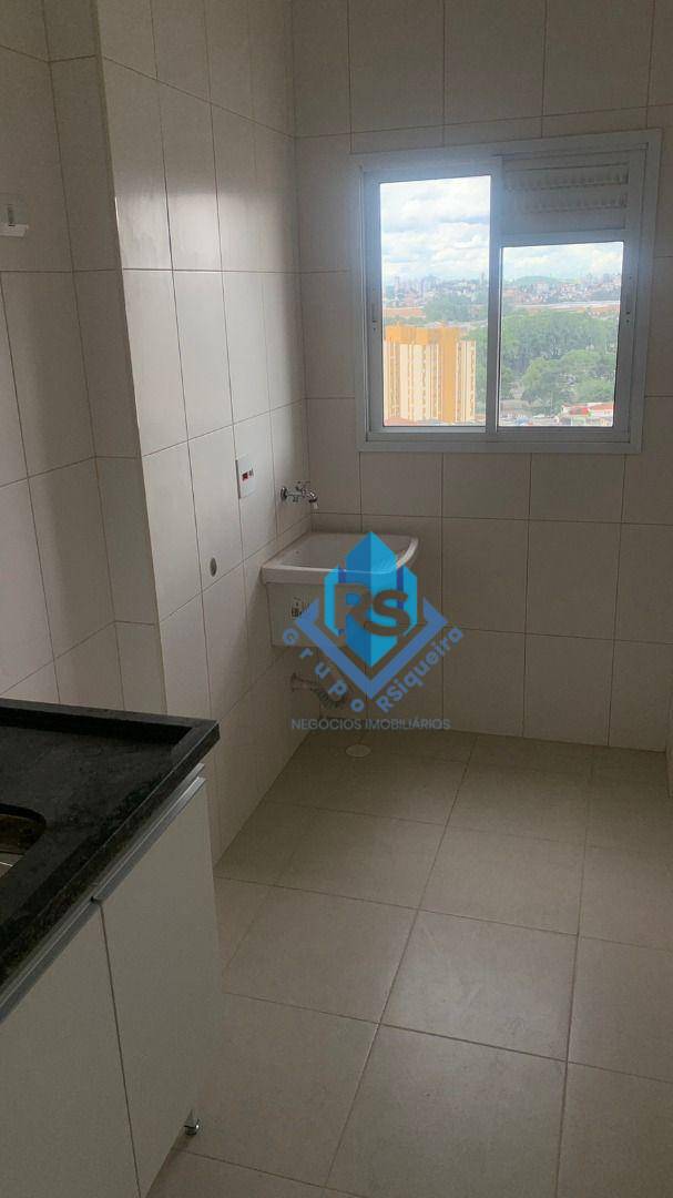 Apartamento à venda e aluguel com 2 quartos, 50m² - Foto 11