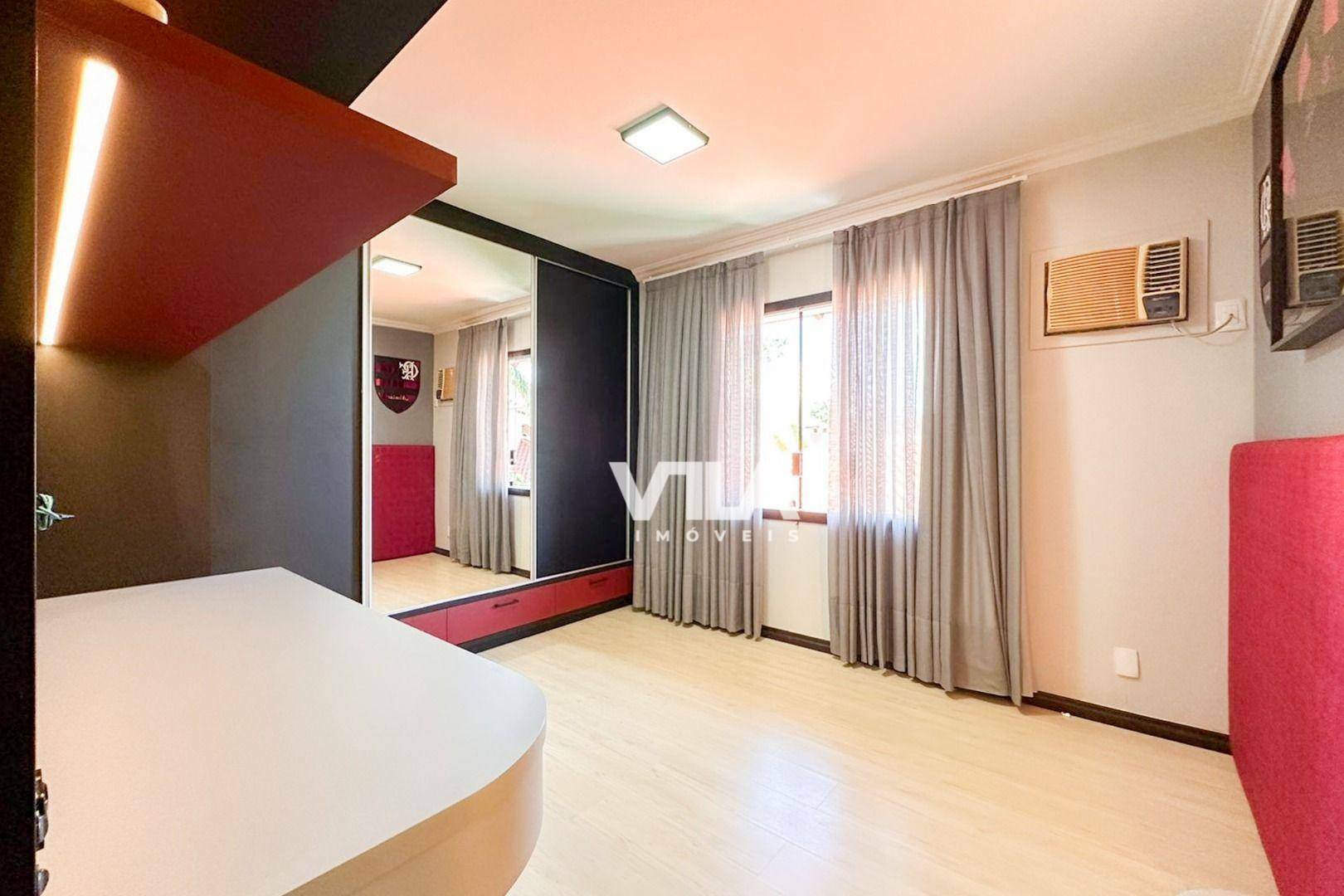 Casa à venda com 4 quartos, 313m² - Foto 41