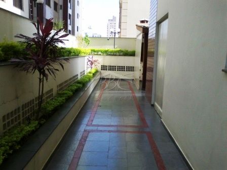 Apartamento à venda com 2 quartos, 80m² - Foto 24