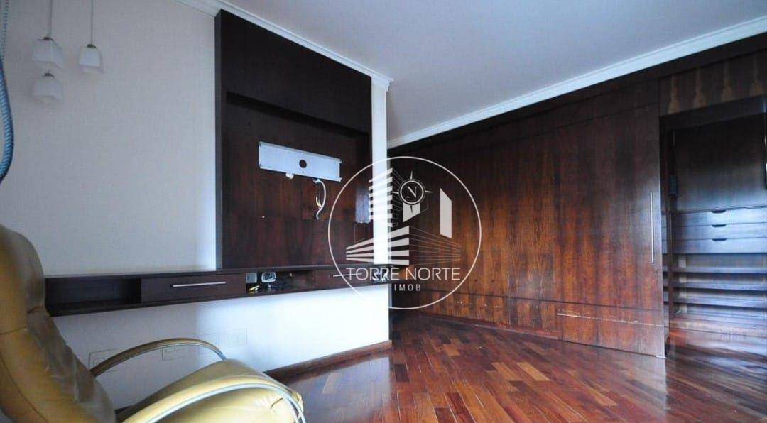 Apartamento à venda com 4 quartos, 225m² - Foto 20