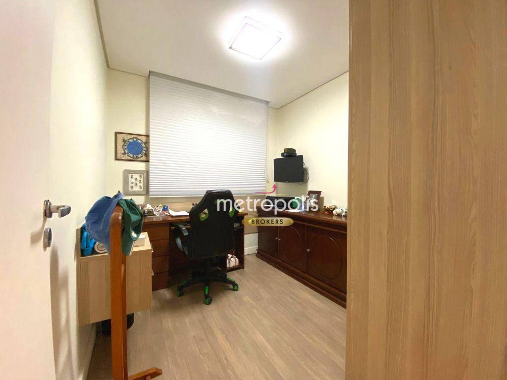 Apartamento à venda com 4 quartos, 146m² - Foto 17