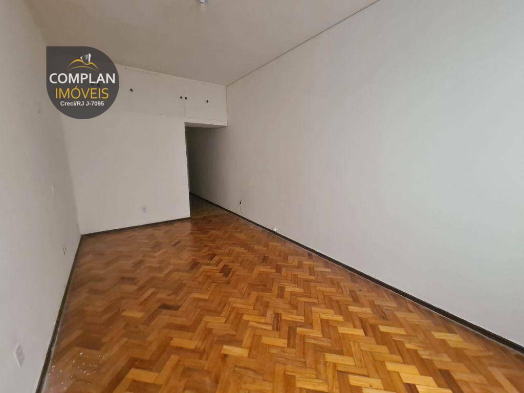 Apartamento à venda com 1 quarto, 31m² - Foto 5