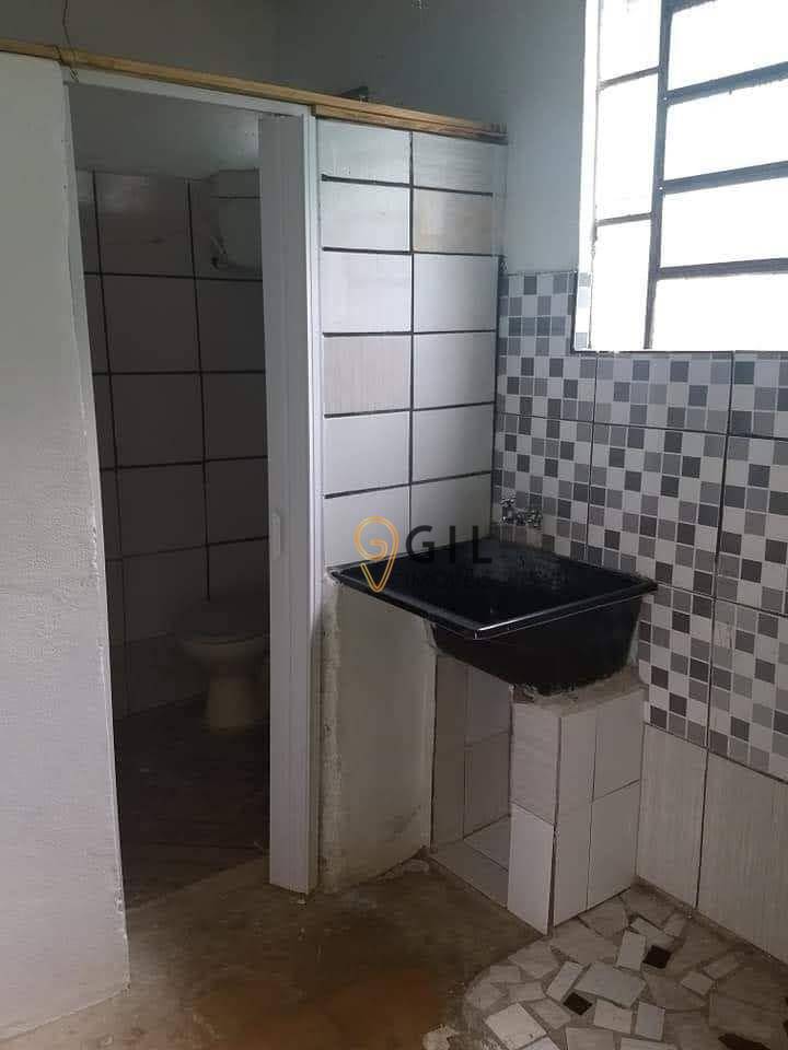 Casa à venda com 3 quartos, 62m² - Foto 2