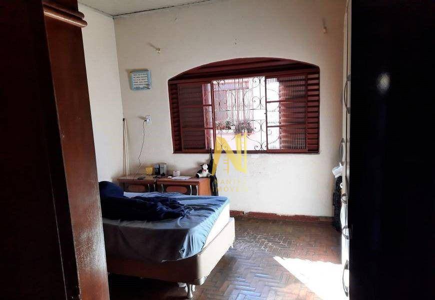 Casa à venda com 3 quartos, 150m² - Foto 14