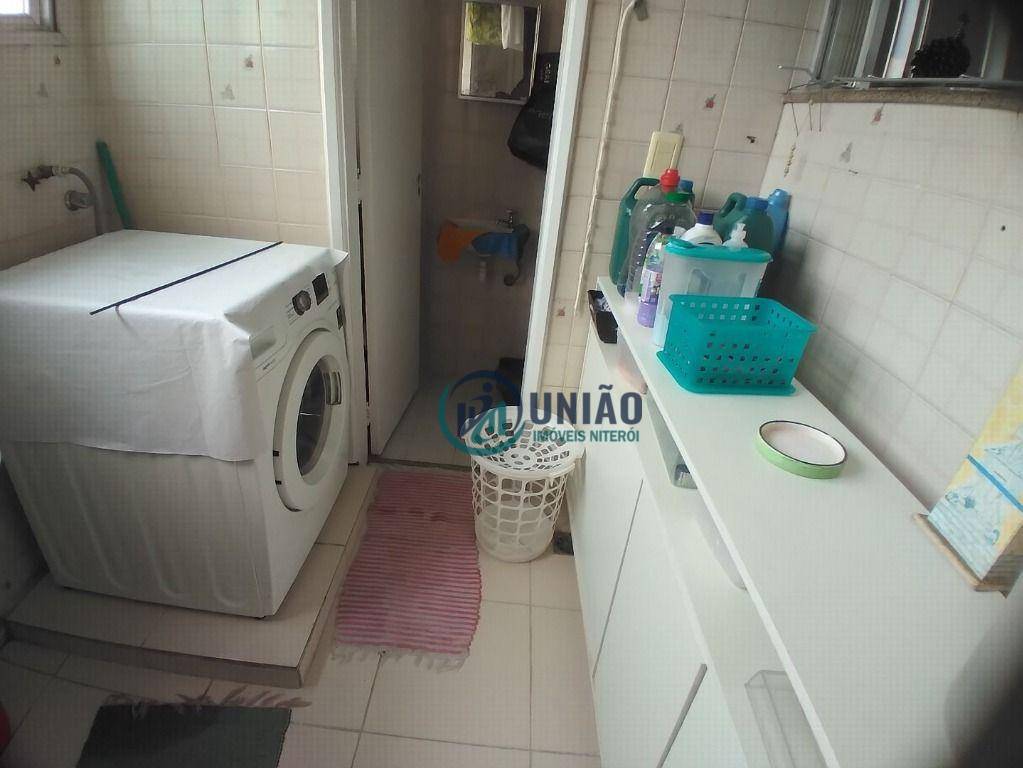 Apartamento à venda com 3 quartos, 140m² - Foto 15