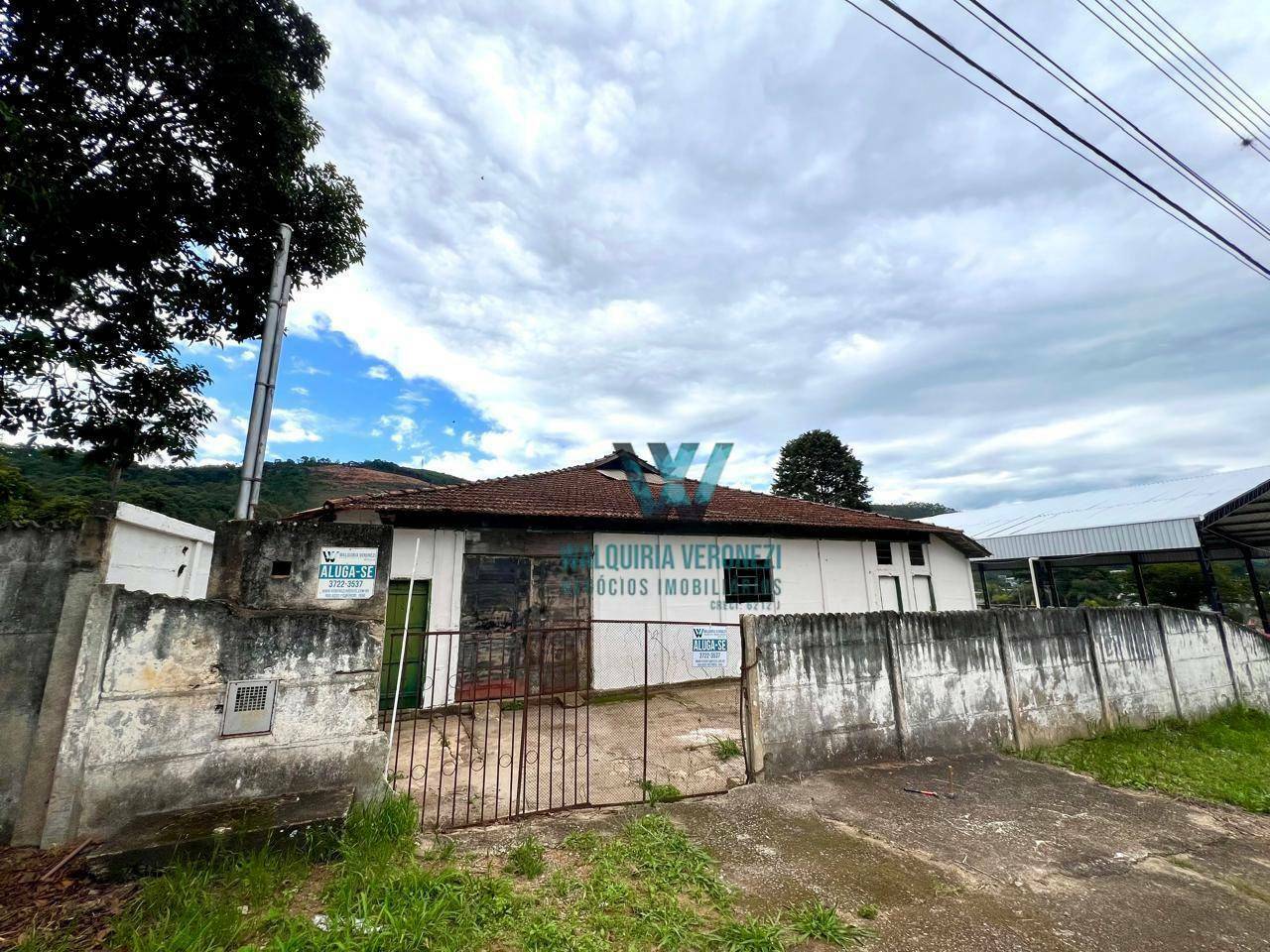 Depósito-Galpão-Armazém para alugar, 406m² - Foto 5