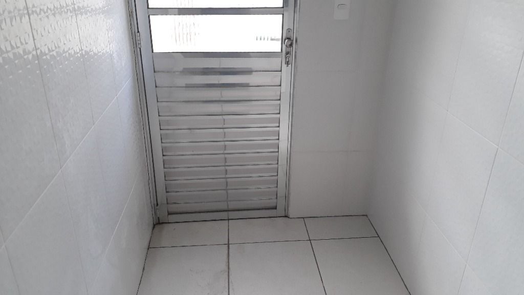 Sobrado à venda com 3 quartos, 110m² - Foto 11