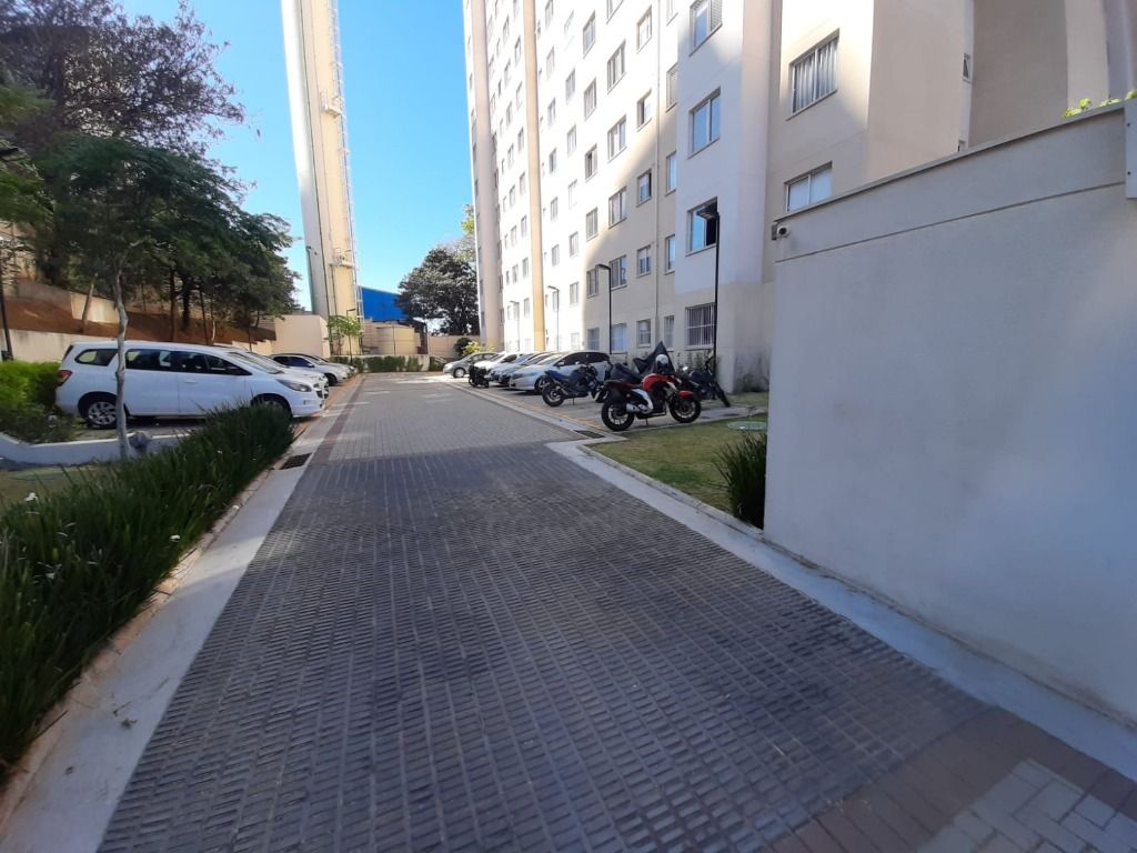 Apartamento à venda com 2 quartos, 42m² - Foto 3