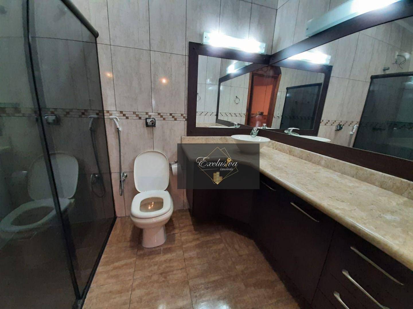 Casa, 3 quartos, 244 m² - Foto 13