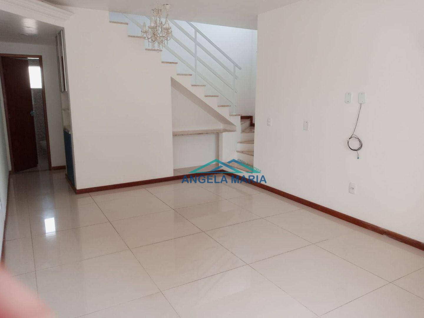 Casa à venda com 3 quartos, 105m² - Foto 5