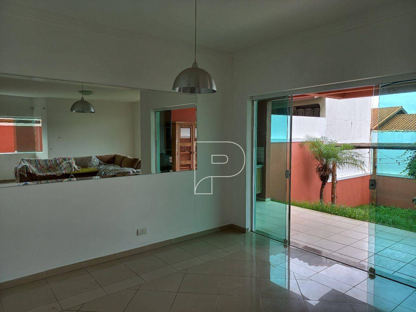 Casa de Condomínio para alugar com 4 quartos, 280m² - Foto 5